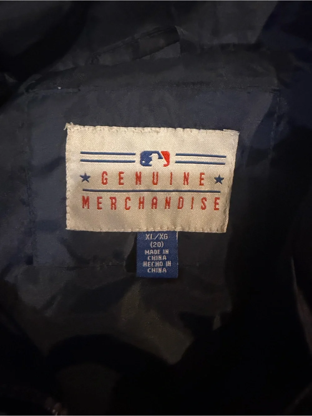 Genuine Merchandise New York Yankees Navy Windbreaker with White Piping